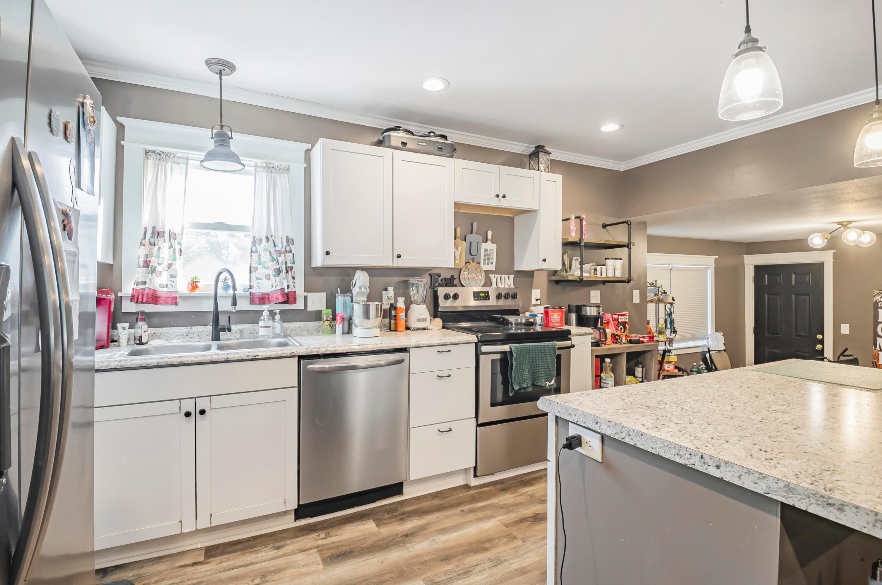 203 Martinsburg Rd, Mount Vernon OH  43050-8520 exterior