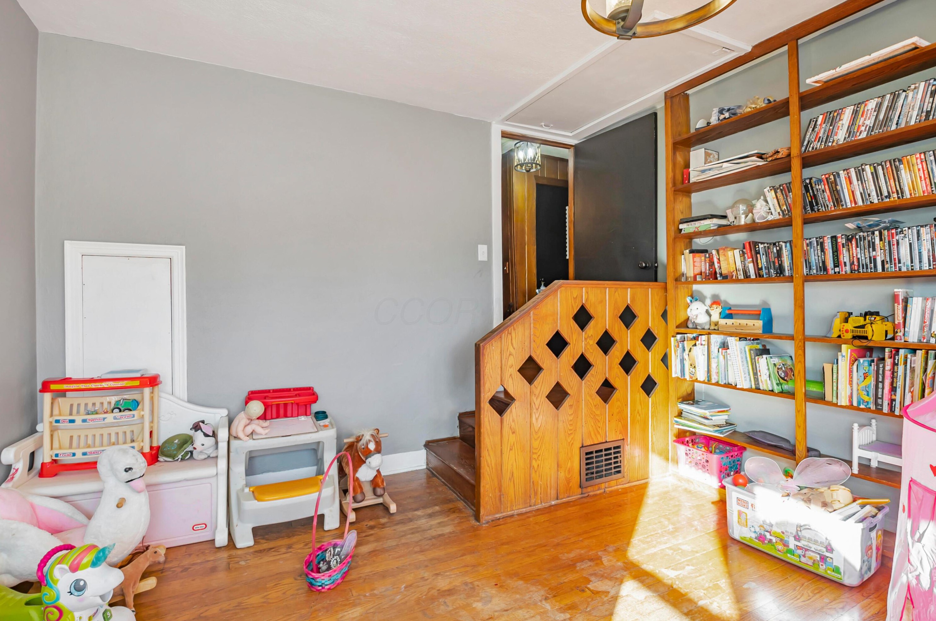 203 Martinsburg Rd, Mount Vernon OH  43050-8520 exterior