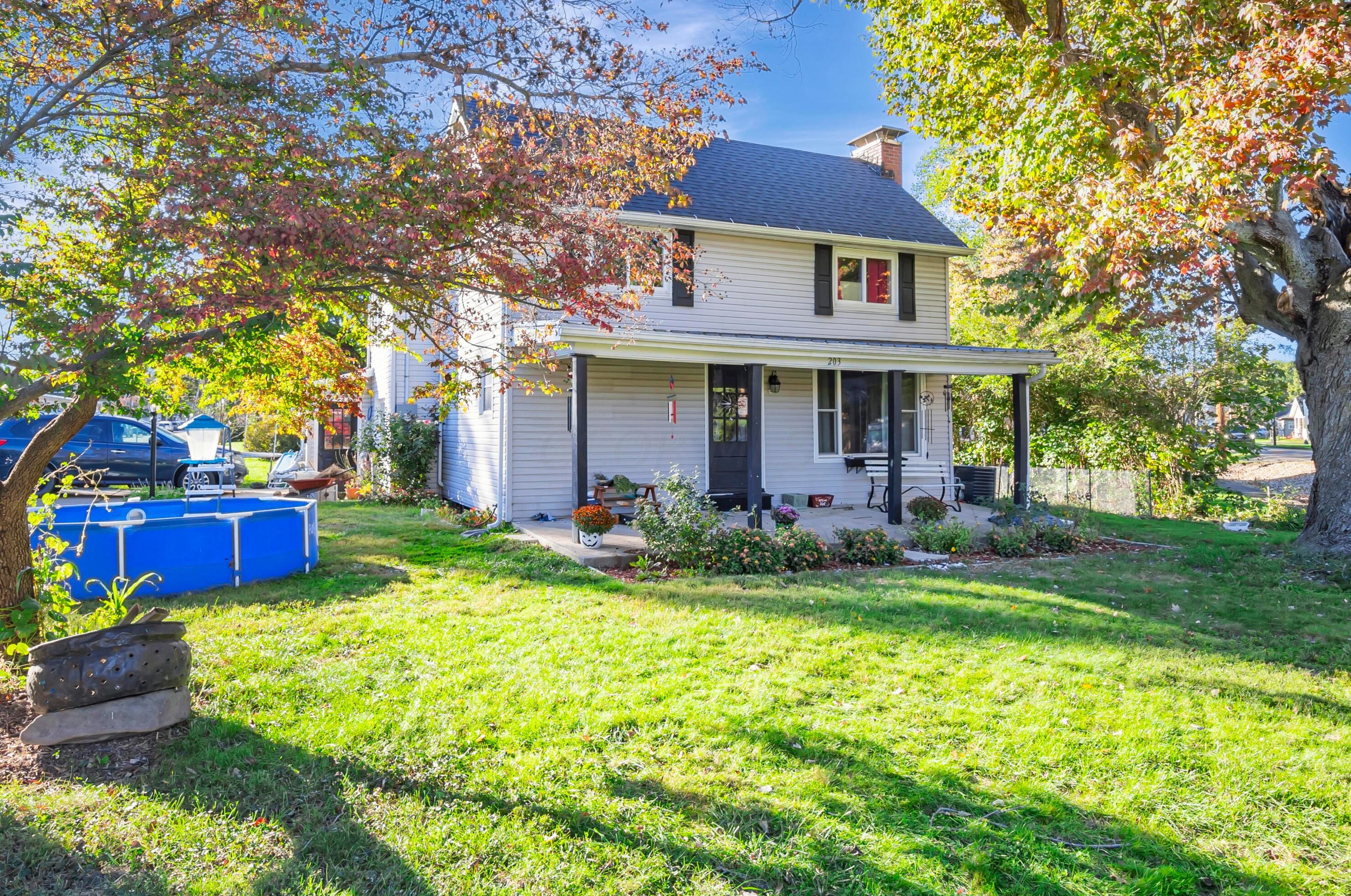 203 Martinsburg Rd, Mount Vernon OH  43050-4110 exterior