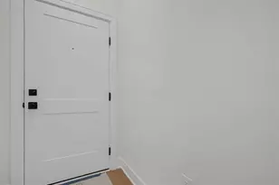 1081 W 3rd Ave, Columbus, OH 43212 - Photo 5