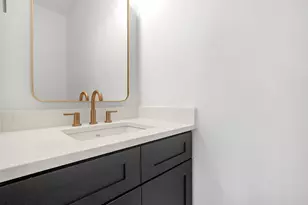 1083 W 3rd Ave, Columbus, OH 43212 - Photo 31