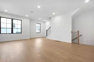 1083 W 3rd Ave, Columbus, OH 43212 - Photo 13