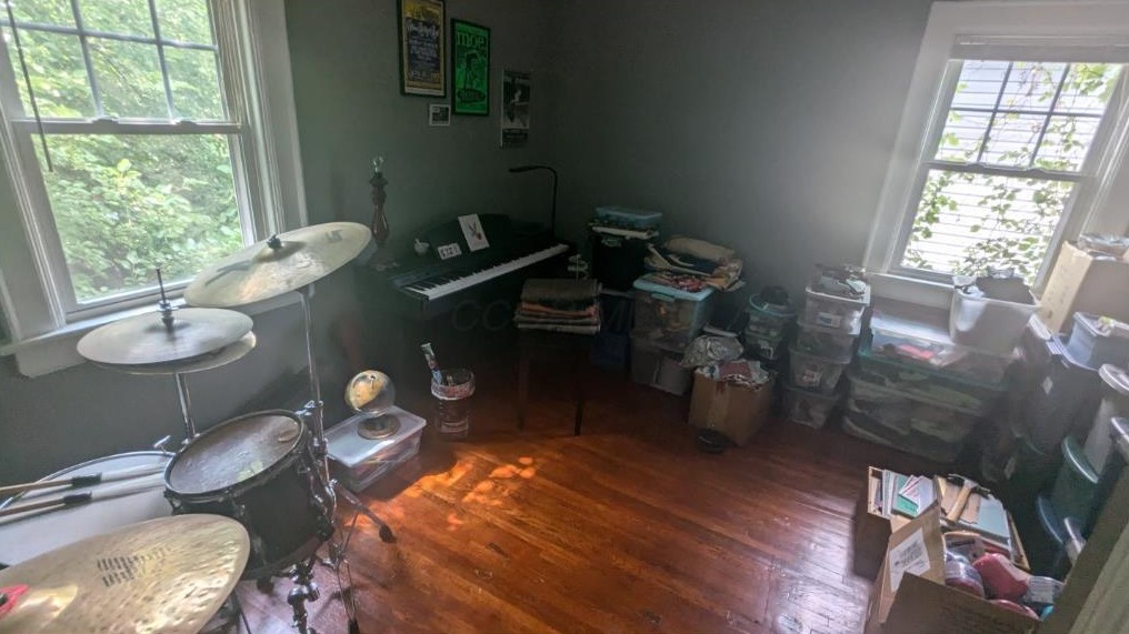 1343 5th St, Columbus OH 43201-2564 exterior