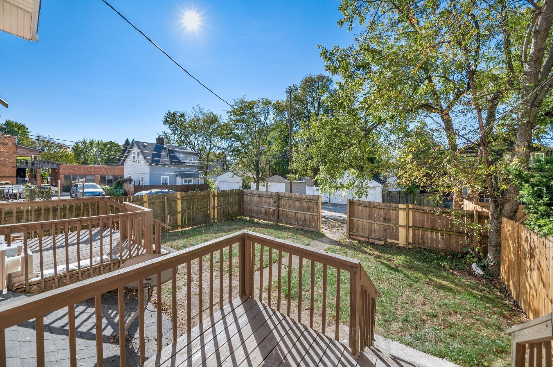 2243 Smt St, Columbus OH 43201-2106 exterior