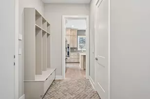 2841 Katmai Dr, Columbus, OH 43228 - Photo 19