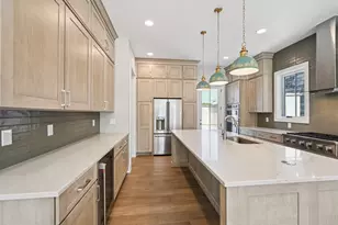 2841 Katmai Dr, Columbus, OH 43228 - Photo 13