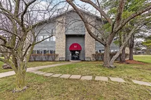 117 Lazelle Rd, Columbus, OH 43235 - Photo 1