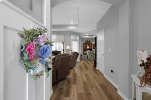 1621 E Waterside Dr, Circleville, OH 43113 - Photo 7