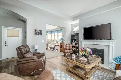 1621 E Waterside Drive, Circleville, OH 43113 - Photo 9