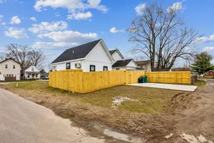 147 S 3rd St, Newark, OH 43055 - Photo 31