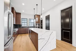 2248 Quarry Trails Dr, Columbus, OH 43228 - Photo 7