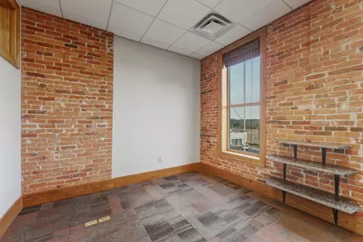 94 N Sandusky Street, Delaware, OH 43015 - Photo 15