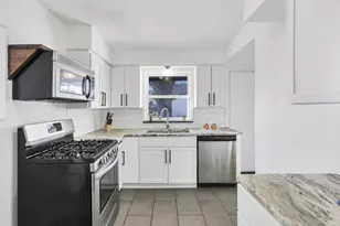 1529 E Whittier St, Columbus, OH 43206 - Photo 11