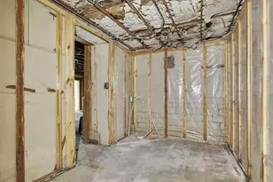 154 E Main St, Lancaster, OH 43130 - Photo 81