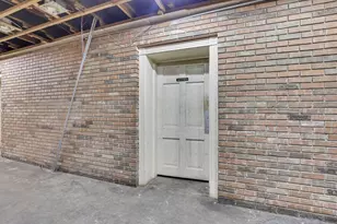 154 E Main St, Lancaster, OH 43130 - Photo 87