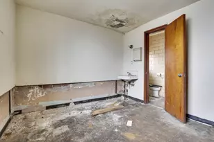 154 E Main St, Lancaster, OH 43130 - Photo 29