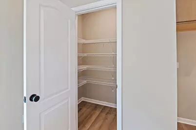 668 Deerhurst Drive, Vandalia, OH 45377 - Photo 11