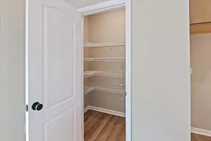 668 Deerhurst Dr, Vandalia, OH 45377 - Photo 11