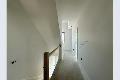 1093 W 3rd Avenue, Columbus, OH 43212 - Photo 29