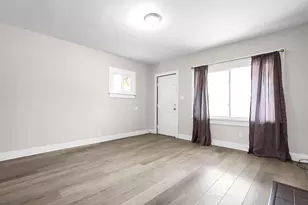 2163 Cleveland Ave, Columbus, OH 43211 - Photo 7