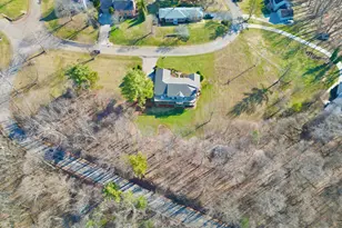 5295 Milford Dr, Zanesville, OH 43701 - Photo 11