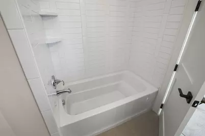 4072 Captains Circle, Lewis Center, OH 43035 - Photo 7