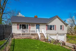 1410 Stratford Rd, Delaware, OH 43015 - Photo 1