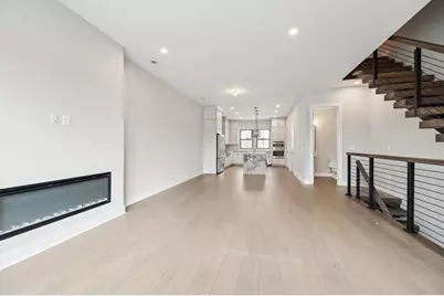 2250 Quarry Trails Drive, Columbus, OH 43228 - Photo 5