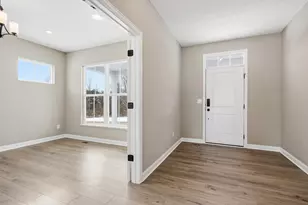 7236 Applewood Dr, Plain City, OH 43064 - Photo 5