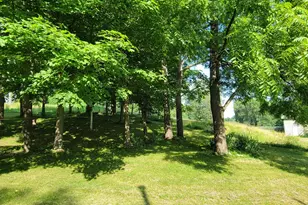 20561 Canada Rd, Gambier, OH 43022 - Photo 17