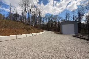 7285 Bohemian Rd SE, Corning, OH 43730 - Photo 5