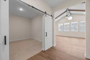 701 Grand View Dr, Howard, OH 43028 - Photo 5