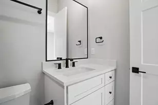 10007 Allen Dr, Dublin, OH 43017 - Photo 137