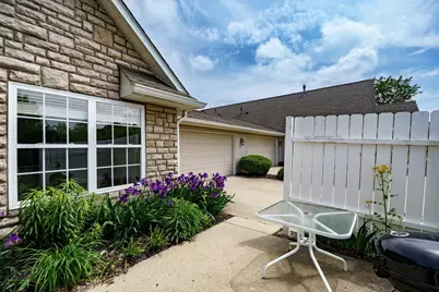 6669 Lexington Place N, Dayton, OH 45424 - Photo 9