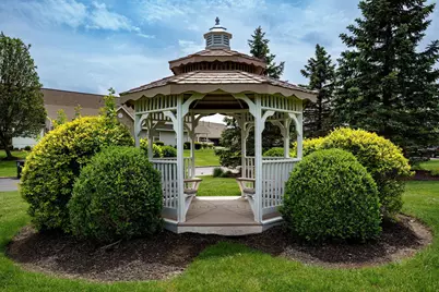 6669 Lexington Place N, Dayton, OH 45424 - Photo 11