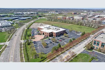 3400 Morse Crossing, Columbus, OH 43219 - Photo 3