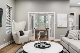 496 W 1st Ave, Columbus, OH 43201 - Photo 9