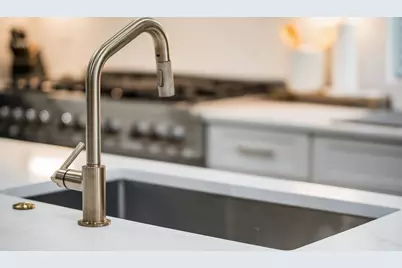 496 W 1st Avenue, Columbus, OH 43201 - Photo 89