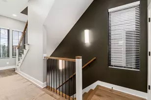 496 W 1st Ave, Columbus, OH 43201 - Photo 31