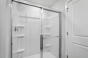 6296 Marinelli Dr S, Columbus, OH 43228 - Photo 19