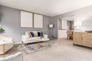 255 Winter Hill Pl, Powell, OH 43065 - Photo 3