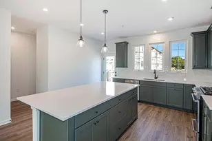 385 Hockberry Ave, Westerville, OH 43082 - Photo 5