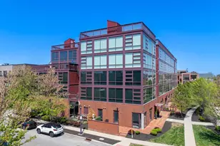 367 Auden Ave, Columbus, OH 43215 - Photo 1