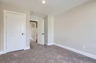 436-438 S Champion Ave, Columbus, OH 43205 - Photo 11