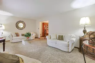 2639 Halleck Dr, Columbus, OH 43209 - Photo 9