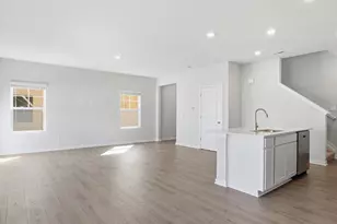 6350 Ripken St, Columbus, OH 43228 - Photo 13