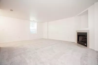 960 Hartford Village Boulevard, Columbus, OH 43228 - Photo 23