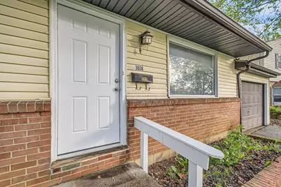 3038 Wadsworth Court, Columbus, OH 43232 - Photo 3