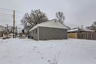 3325 E Deshler Ave, Columbus, OH 43227 - Photo 11