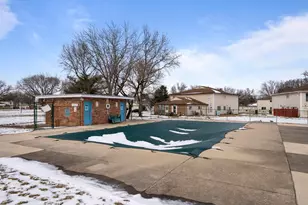 2424 Ravenel Dr, Columbus, OH 43209 - Photo 25